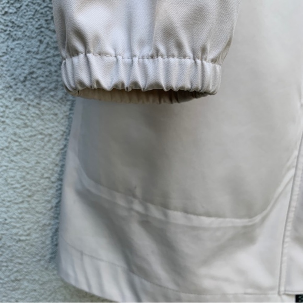 SOLD- bernardo women light raincoat jacket - Picture 8 of 9